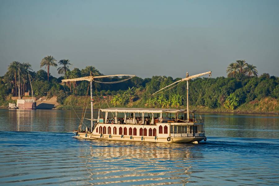 Triangle voyages, 